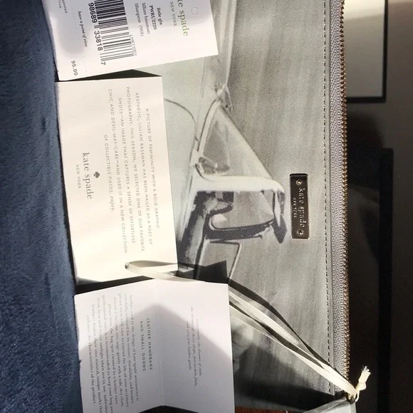 🔥 Kate Spade Small Handbag/Wristlet - Picture 6 of 7